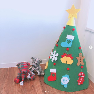 クリスマスを楽しもう！！ 　ツリーを飾るとワクワクするね☆彡　“１００円で暮らしは楽しくなる“