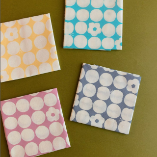 何作る？　自分だけのオリジナル小物はいかがですか。　“１００円で暮らしは楽しくなる“