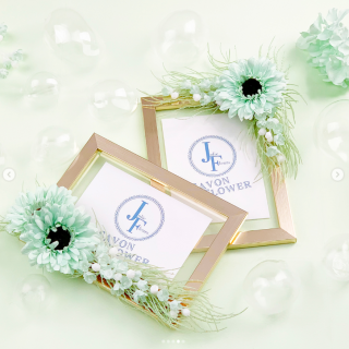 涼し気なサヴォンシリーズで、フラワーアレンジを。　“１００円で暮らしは楽しくなる“