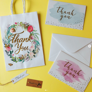 いつもありがとう！気持ちを伝えるカードやラッピンググッズ。　“１００円で暮らしは楽しくなる“