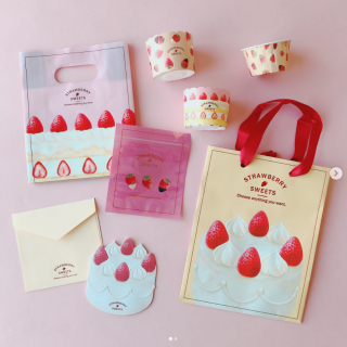 いちごやケーキのデザインされた可愛い雑貨に囲まれたい♪　“１００円で暮らしは楽しくなる“