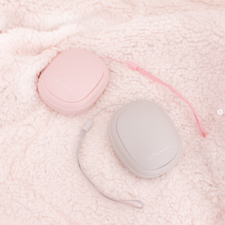 ころんとかわいい充電式カイロ。肌寒くなってきたこれからの季節に。　“１００円で暮らしは楽しくなる“