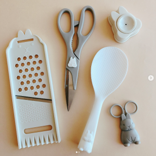 シンプルカラー＆うさぎで新生活準備はじめませんか　“１００円で暮らしは楽しくなる“