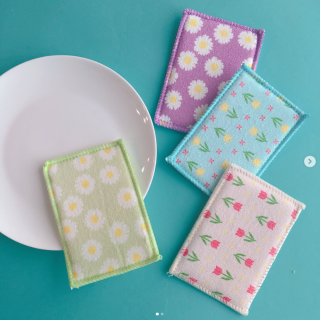 毎日のお皿洗いもスポンジを変えて気分上々♪　“１００円で暮らしは楽しくなる“