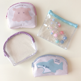 夏らしいデザインポーチで気分をあげていこう♪　“１００円で暮らしは楽しくなる“