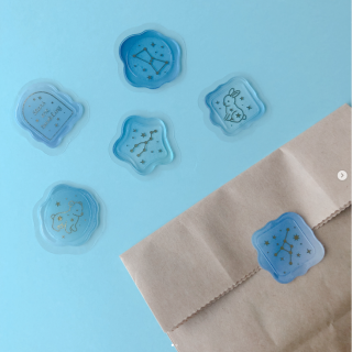 キラキラの箔と透け感がかわいい、シーリングスタンプのようなシール。 ラッピングや便箋のアクセントにおすすめです☆彡　“１００円で暮らしは楽しくなる“