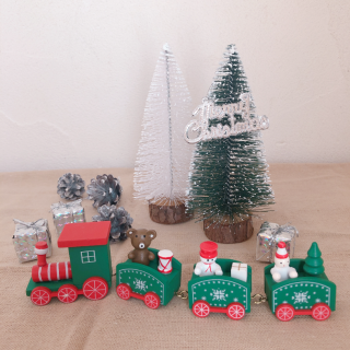 Christmasを迎える準備はできたかな？鈴の音がすぐそこに🎵🎄　“１００円で暮らしは楽しくなる“