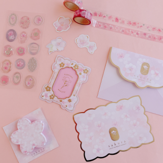 ちょっと切ないこの季節🌸お世話になったあの人へ、桜モチーフで感謝の気持ちを伝えてみては？🎁　“１００円で暮らしは楽しくなる“