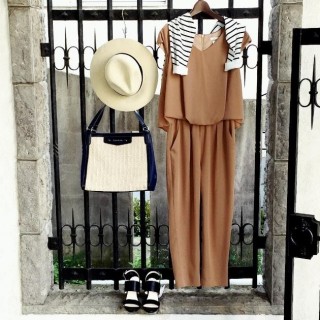 大人可愛いオールインワンの登場です♡ 落ち感のあるキレイめ素材で、パーティシーンでも使えそう！