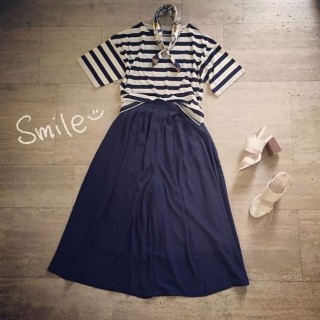 太めのボーダーがかわいいビックT♡ ネイビーでまとめてマリンスタイルに♪