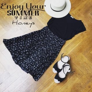 夏に着るクロもオススメ♡少しリゾート感を出して♪