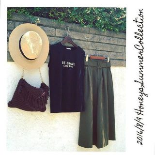 黒とカーキでモードミリタリーなスタイリング✨　小物使いで女性らしさをプラス❤