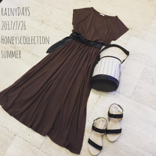 ダークカラーを使って大人っぽいワンピコーデ♡