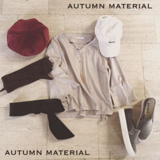 スエード風のトップスやベロアのキャップ、スリッポンなどファー以外にも秋素材のアイテムが続々入荷中♡　今後もまだまだ増えていくので要チェック♪