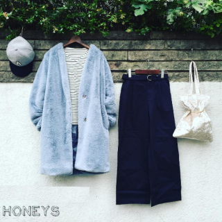 レディライクなファーコートをチノワイドとキャップでカジュアルにコーデ♡　結構着回し力のあるアウター！