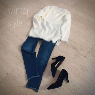ふわもこニットはお尻の隠れるチュニック丈をチョイス♡　スキニーデニムを合わせてシンプルにコーデ♡　どんなアウターとも相性がいいのでヘビロテ間違いなし！