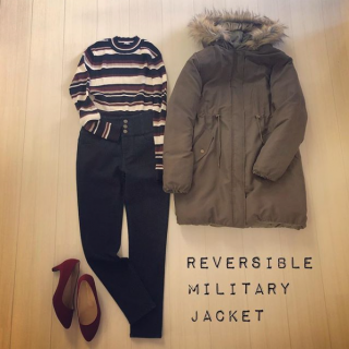 ファイバーダウンのあったかミリタリージャケット♡ 　リバーシブル仕様なのでテイストに合わせて着回せちゃうのがうれしい♪ 　アウターが暖かいので中に合わせる洋服はシンプルにスッキリまとめてOK♡