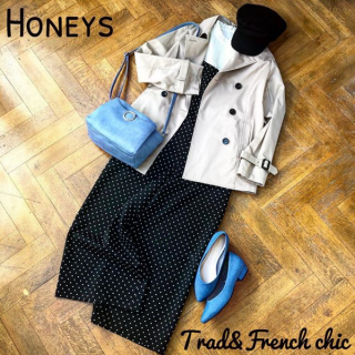 ベーシックなコーデにドット柄を投入したフレンチシックなコーディネート♡　オールインワンのゆるいシルエットが今年らしさも演出。