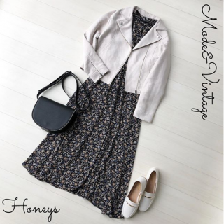 ライダース×ワンピースのコーデは色によってはホッコリしがち。　モノトーンでまとめたらモードでハンサムなスタイルに♡