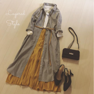 シャツワンピースを使ったレイヤードスタイル♡ 　細ベルトでウエストマークして今年らしい着こなしに♪
