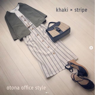 少し肌寒い日の羽織として使える7分袖のジャケット♡ コンパクトに畳めて邪魔にならないのでこの時期とっても重宝しそう♪ カジュアルなコーデでも羽織るだけで通勤OKなきれいめスタイリングに♡