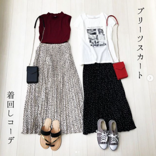 大人キレイめカジュアル＆ガーリースポーツMixのプリーツスカート着回しコーデ♡ どちらのコーデにも合わせているミニBagはスマホが入って、お財布機能も付いてる優れもの♡ チェーンは長さがあるので斜め掛けもOK♪
