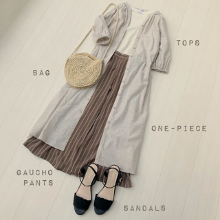 ブラウン系のワントーンでまとめたナチュラル系コーディネート♡ オフ×ブラウンの色合わせにベージュをプラスでやさしくまとまる今年らしい色合わせに♡