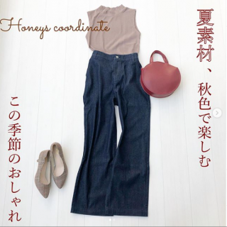 色使いで先取り秋コーデ！足元のチェックがさらにトレンド感を加速♡