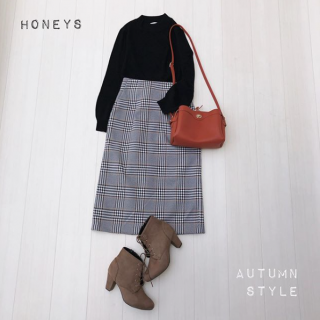 肌触りも着心地もGoodなニットプルオーバー♡ チェック柄のタイトスカートを合わせてガーリーな秋コーデに