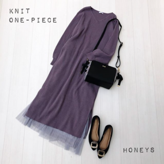 くすみパステルのニットワンピはチュール素材のプリーツスカートをレイヤード サイドがチェック柄＆リボンレースアップデザインのショルダーBagを合わせてコーディネートのアクセントに♡