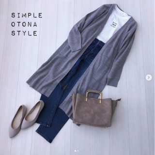 定番アイテムで大人かわいいカジュアルスタイルに カーデはかなり長めの丈なのでショートボトムやスカートとの相性も◎