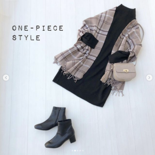 コートインにおすすめ！ニットワンピ♡ シンプルデザインだから合わせる小物や重ね着アイテムでカジュアルにもきれい目にも自在にテイストチェンジが可能！ もちろんお手持ちのデニムにも、先日リールで紹介したチュールスカートにも合わせて着回し！