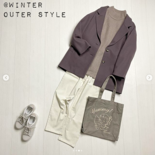 白ボトムがかなり使える？ ニットとシアーシャツで春まで着回し♡ シアーシャツはインナーTシャツもセットだから単品使いもできるのがうれしい。