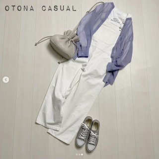 オーバーオール×透けトップスのテイスト別着回し。 ボリューム袖がポイントのトップスでガーリィコーデ。 ミント×ホワイトが爽やかで春っぽい。 大人っぽいイメージに着こなすならシャツコーデがおすすめ。 嬉しいインナー付きでコーデ完成の近道的アイテム。