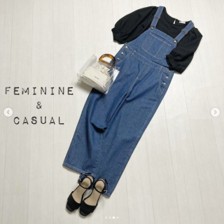 フェミニンなブラウスの今っぽコーデ。 女の子っぽい要素が多いブラウスをあえてパンツアイテムで着こなすのがおススメ。 付け衿でテイストチェンジしながらフェミニン、ガーリー、トレンド、カジュアルいろいろなスタイルを楽しんじゃう！