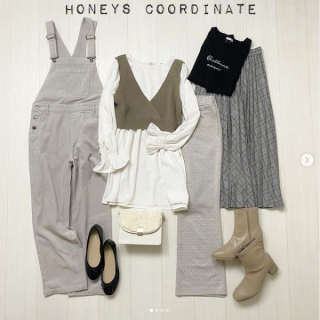 デザインブラウスとビスチェのコーデがセットになったアイテムが登場！ 一緒に着ても、バラバラでも使いやすいアイテムで着回しいろいろ。