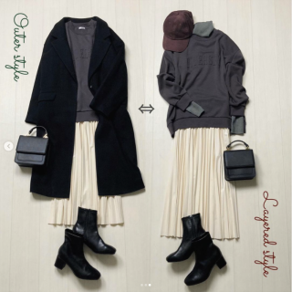 きれいめスウェット素材のトップスはエンボス加工のロゴが入っているので無地見えだけどシンプルすぎず大人も着やすいデザインに ゆったりしたサイズ感なのでレイヤードスタイルを楽しむのもGood！